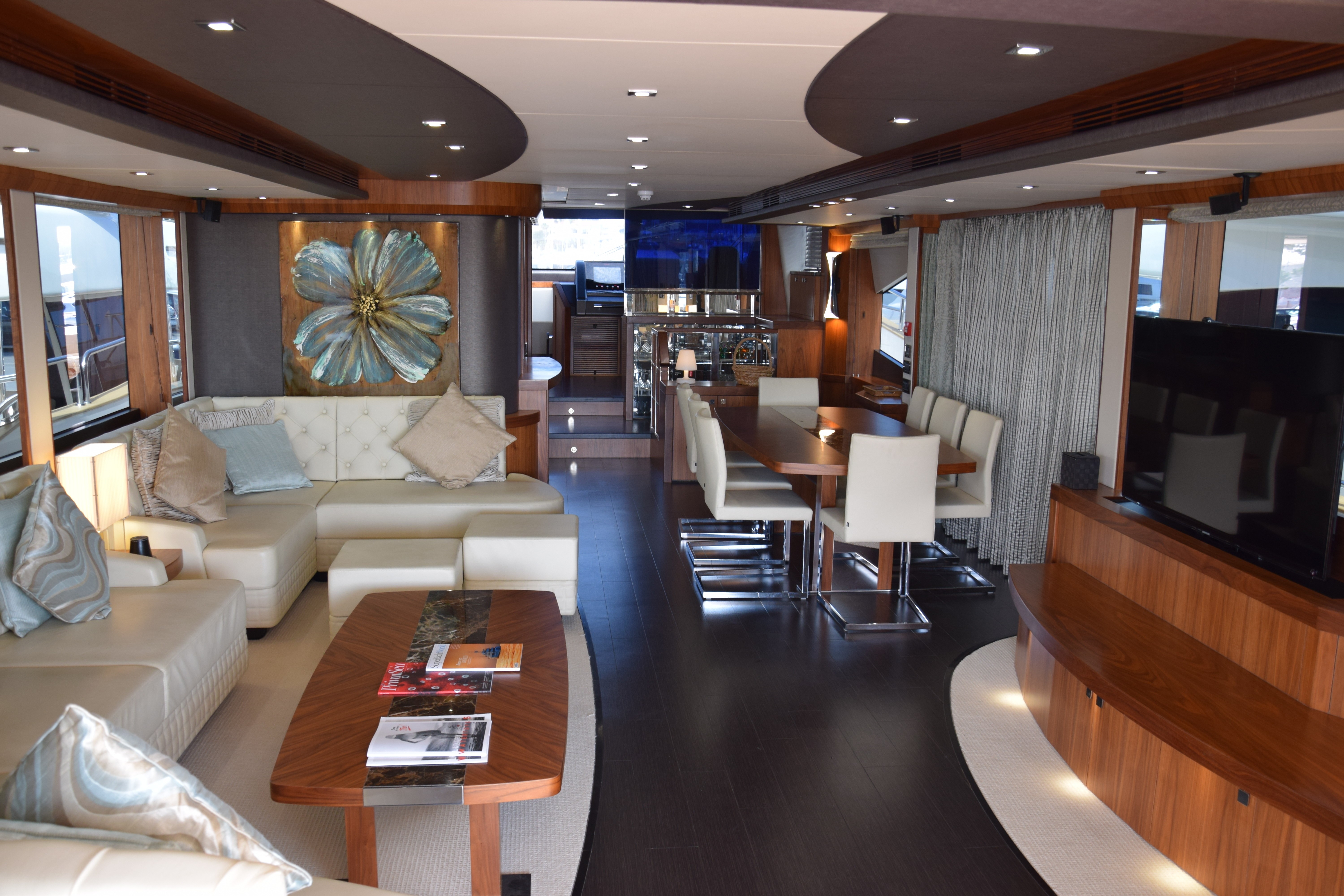 [28m-Yacht-RAY-III]-10294-167.jpg