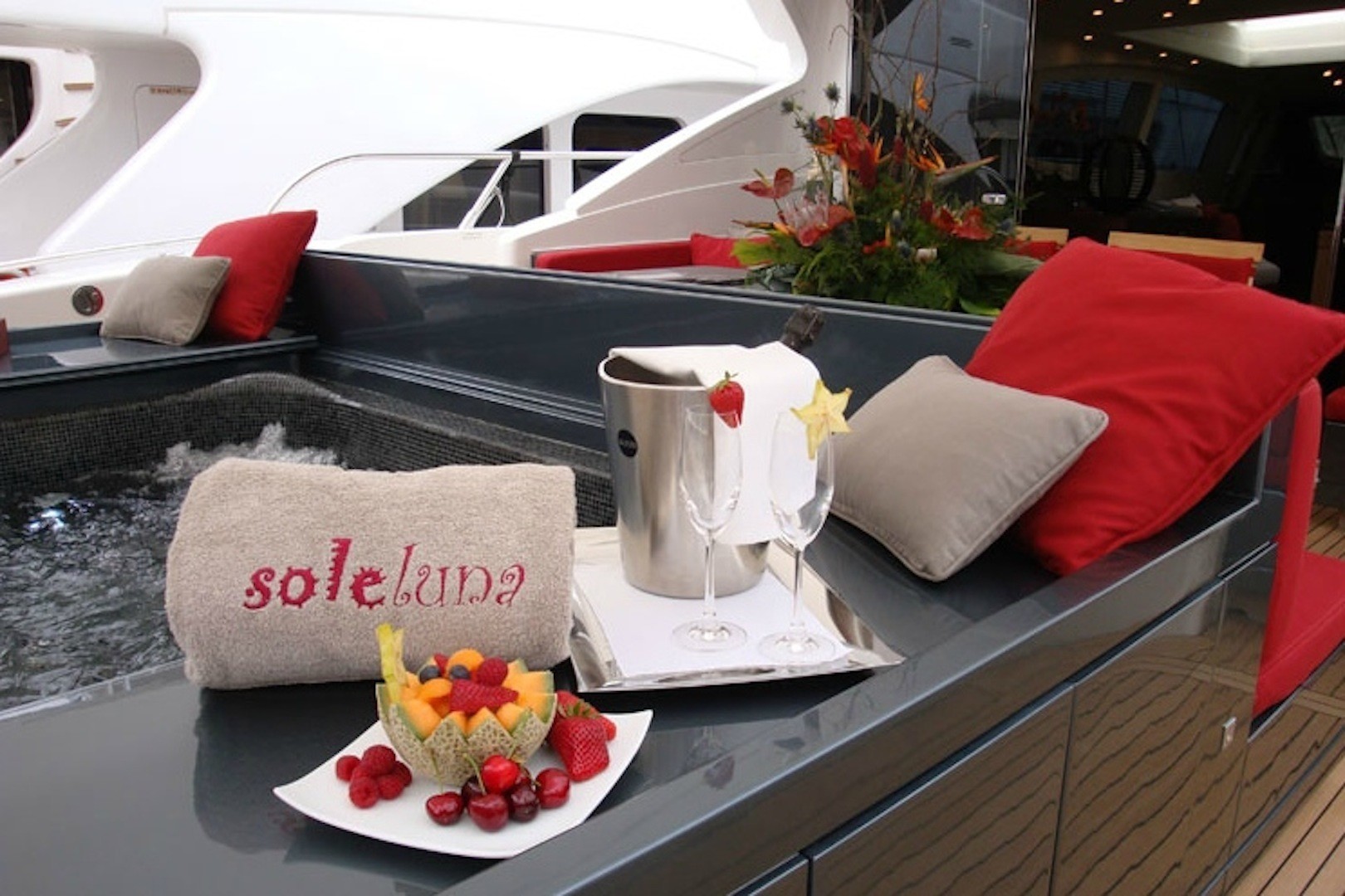 [28m-Yacht-SOLELUNA]-1583-38.jpg