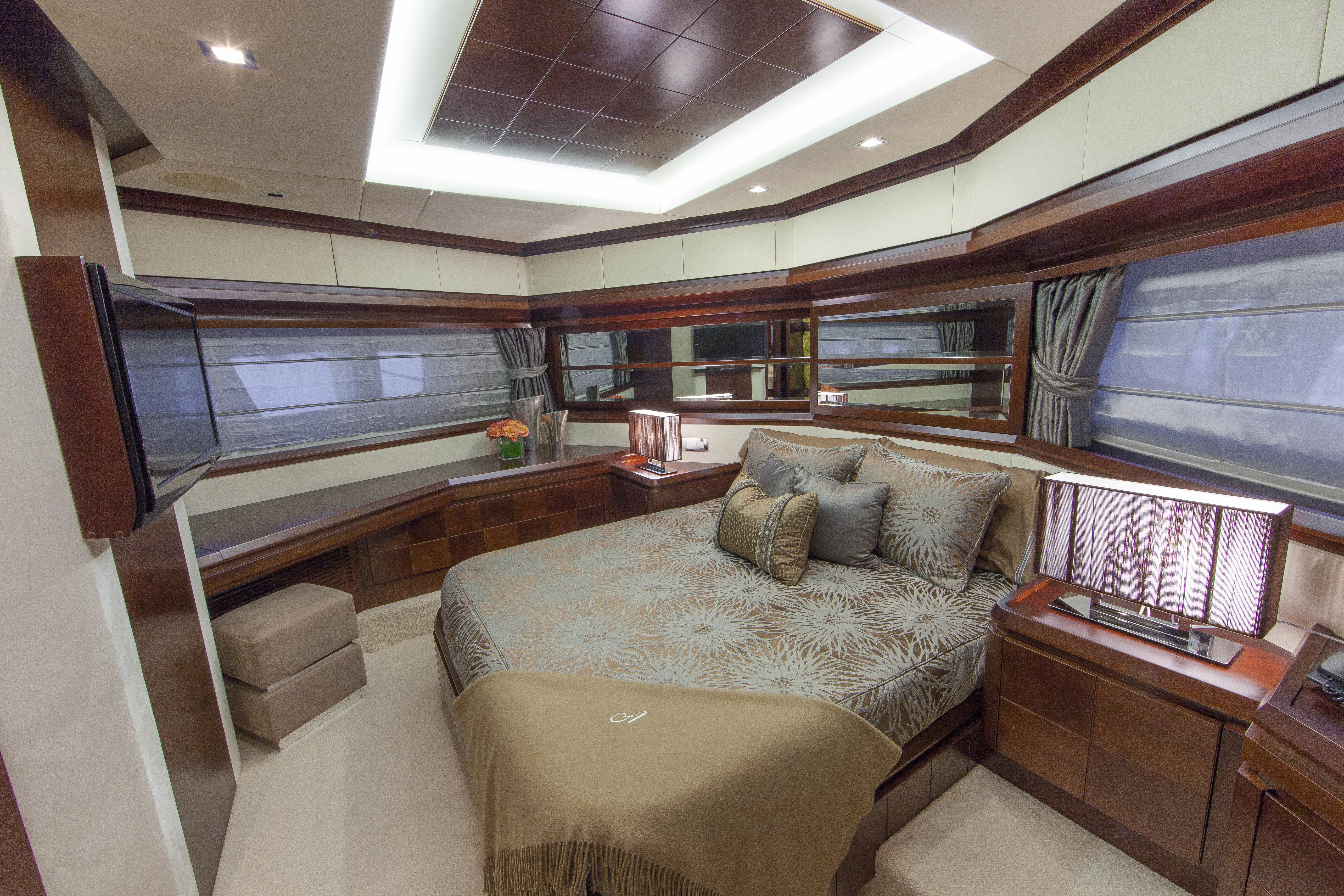 [28m-Yacht-SORRIDENTE]-10086-100.jpg