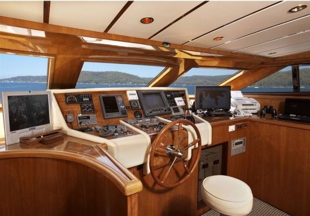 [29m-Yacht-HILLSY]-1801-130.jpg
