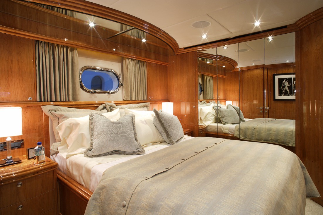[30m-Yacht-LA-DOLCE-VITA]-1748-106.jpg