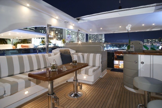 [30m-Yacht-LA-DOLCE-VITA]-1748-155.jpg
