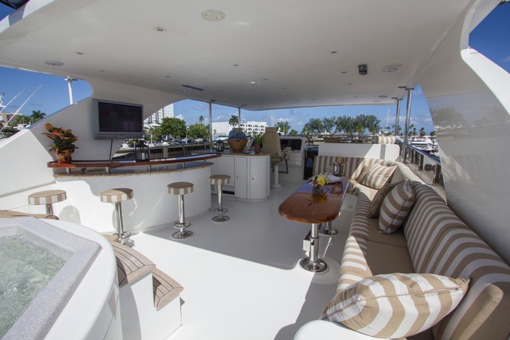 [30m-Yacht-LIMITLESS]-1130-84.jpg