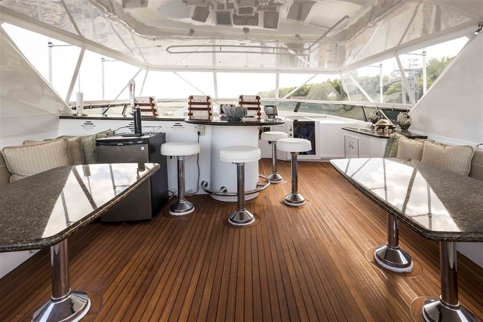[30m-Yacht-NICOLE-EVELYN]-11861-62.jpg