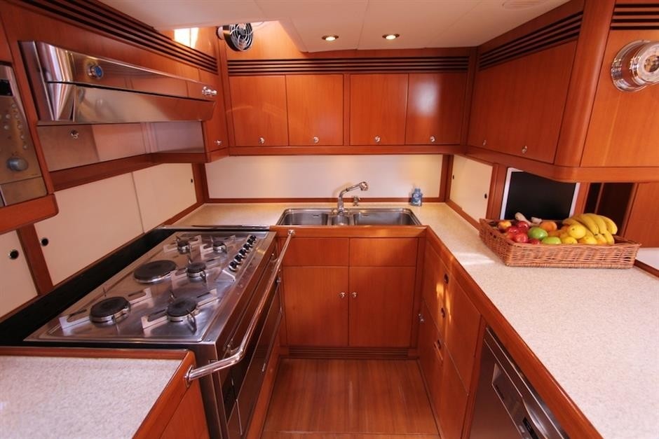 [30m-Yacht-RAPTURE]-1562-216.jpg