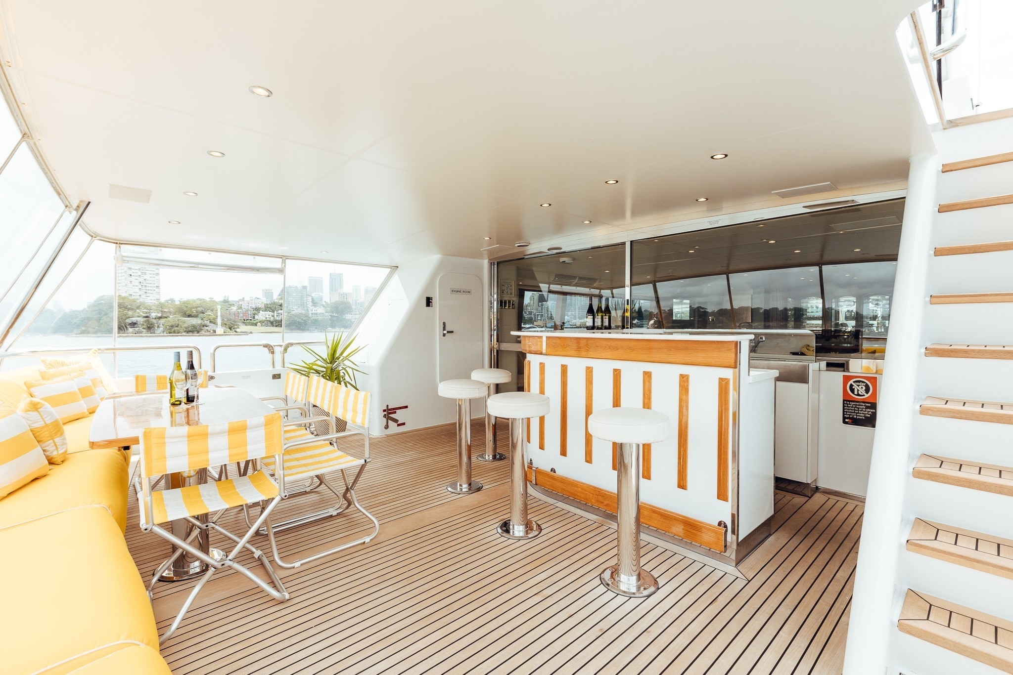 [31m-Yacht-OSCAR-II]-1566-121.jpg
