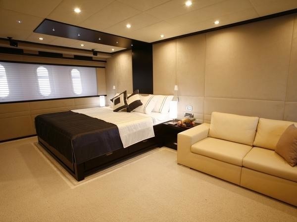 [32m-Yacht-GRACE-KELLY]-1592-150.jpg