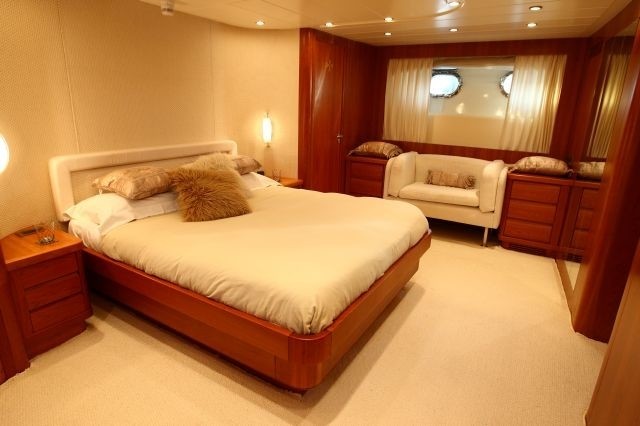 [32m-Yacht-LAYAZULA]-1199-91.jpg