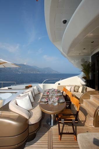 [32m-Yacht-SAMIRA]-1234-113.jpg