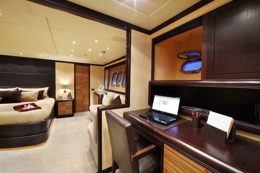 [32m-Yacht-SAMIRA]-1234-89.jpg
