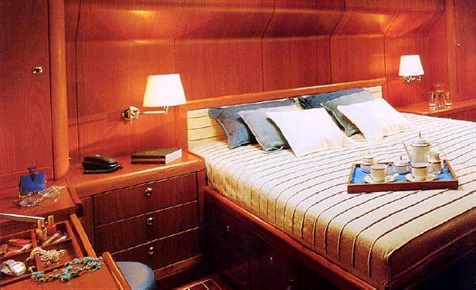 [34m-Yacht-HIGHLAND-BREEZE]-1245-101.jpg