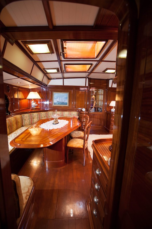 [35m-Yacht-LAURAN]-10116-112.jpg
