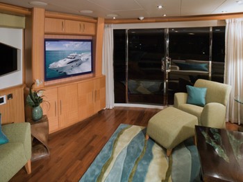 [35m-Yacht-LONG-AWEIGHTED]-1424-128.jpg