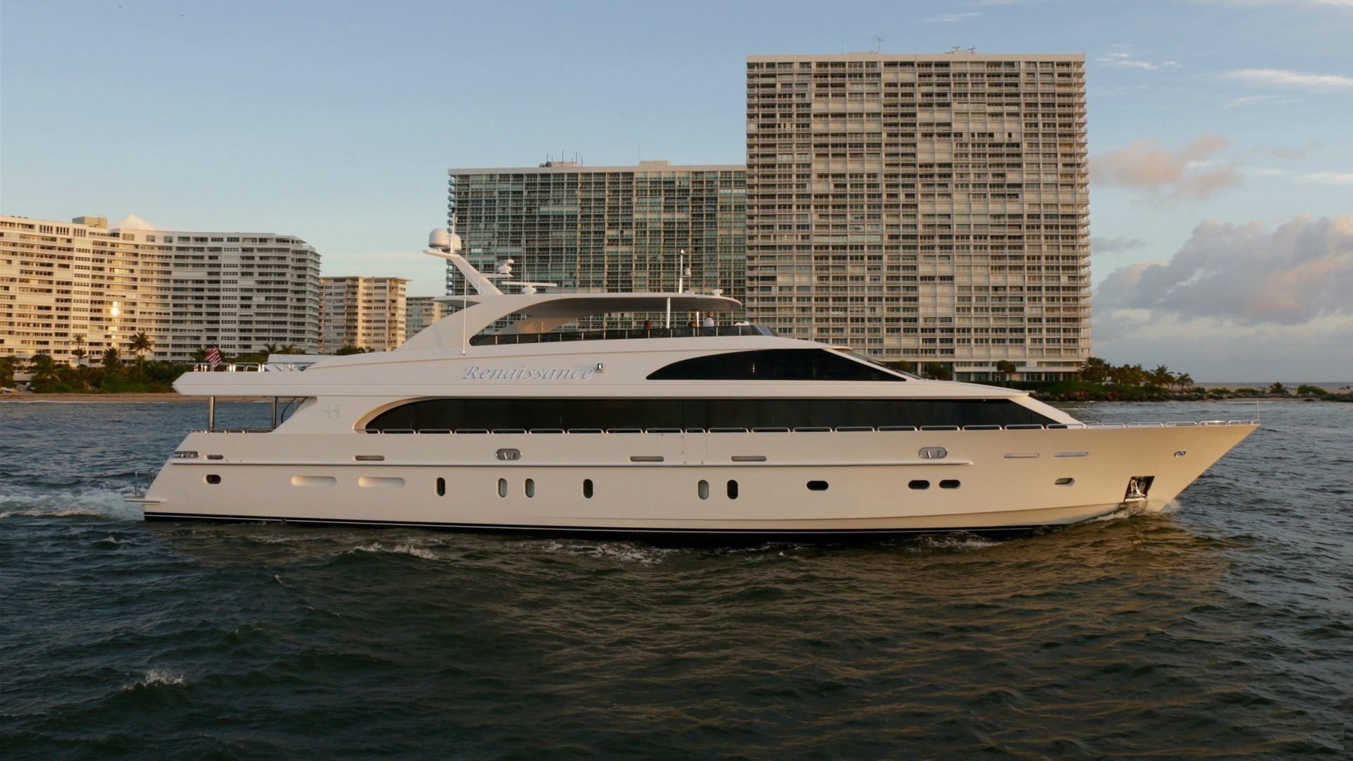 [35m-Yacht-RENAISSANCE]-10040-21.jpg