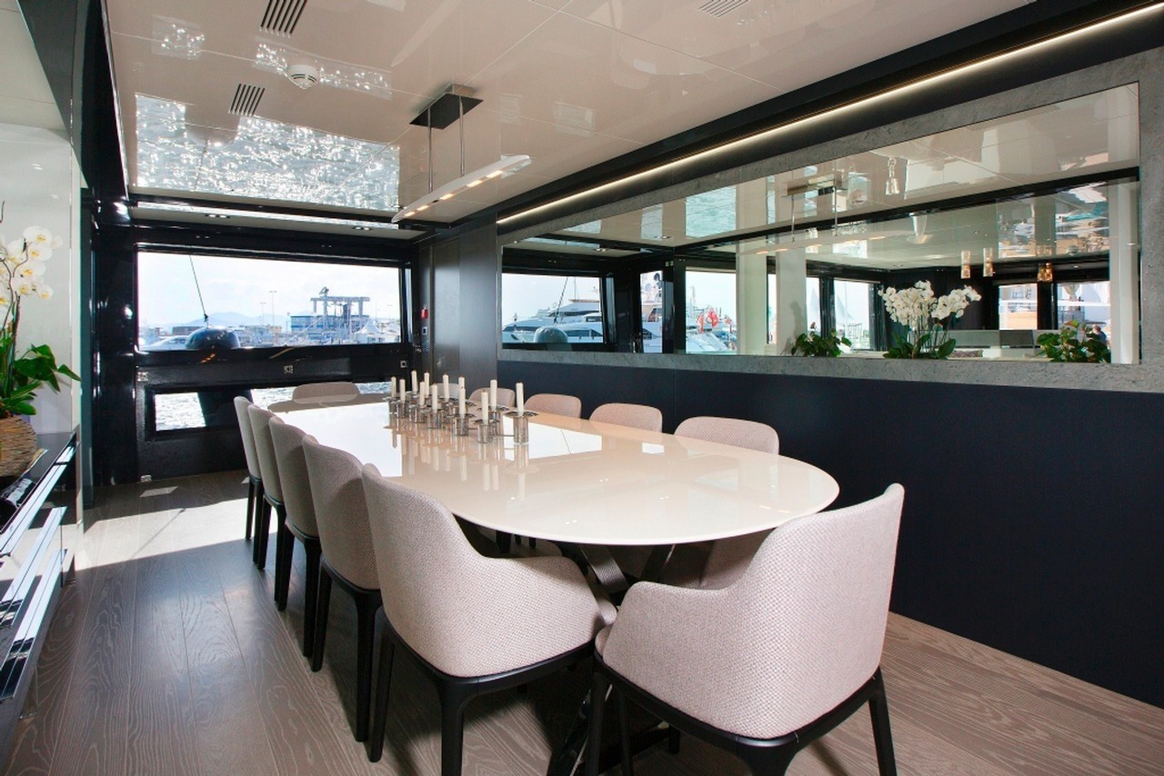 [35m-Yacht-TORTOISE]-10117-131.jpg