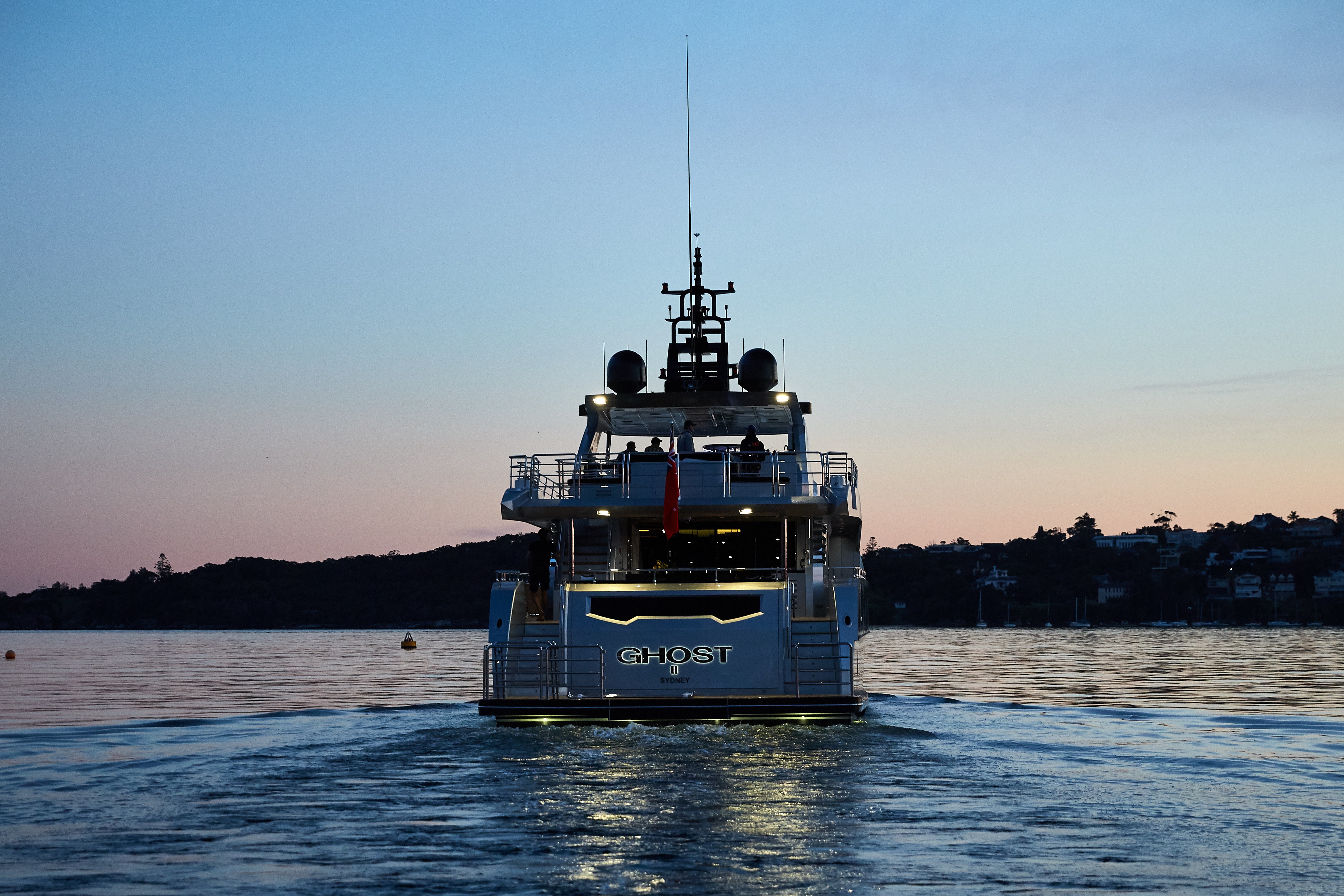 [37m-Yacht-GHOST-II]-10327-43.jpg