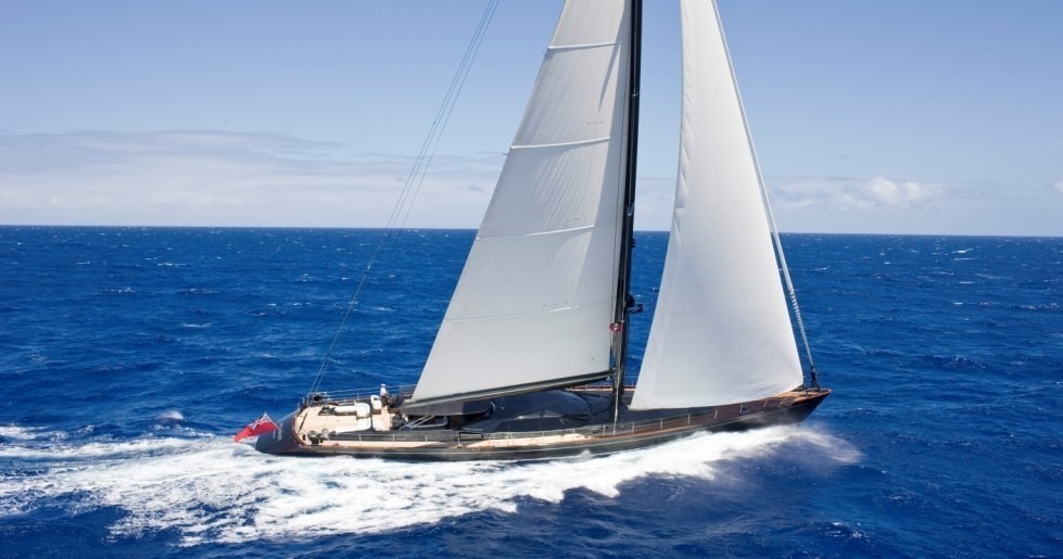 [37m-Yacht-MOONBIRD]-1107-17.jpg