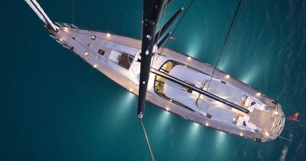 [37m-Yacht-MOONBIRD]-1107-22.jpg