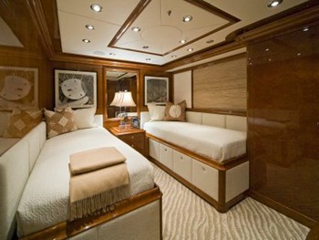 [37m-Yacht-VIVA-MAS]-1507-130.jpg