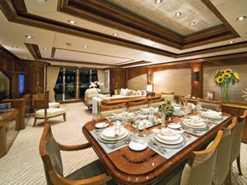 [37m-Yacht-VIVA-MAS]-1507-153.jpg