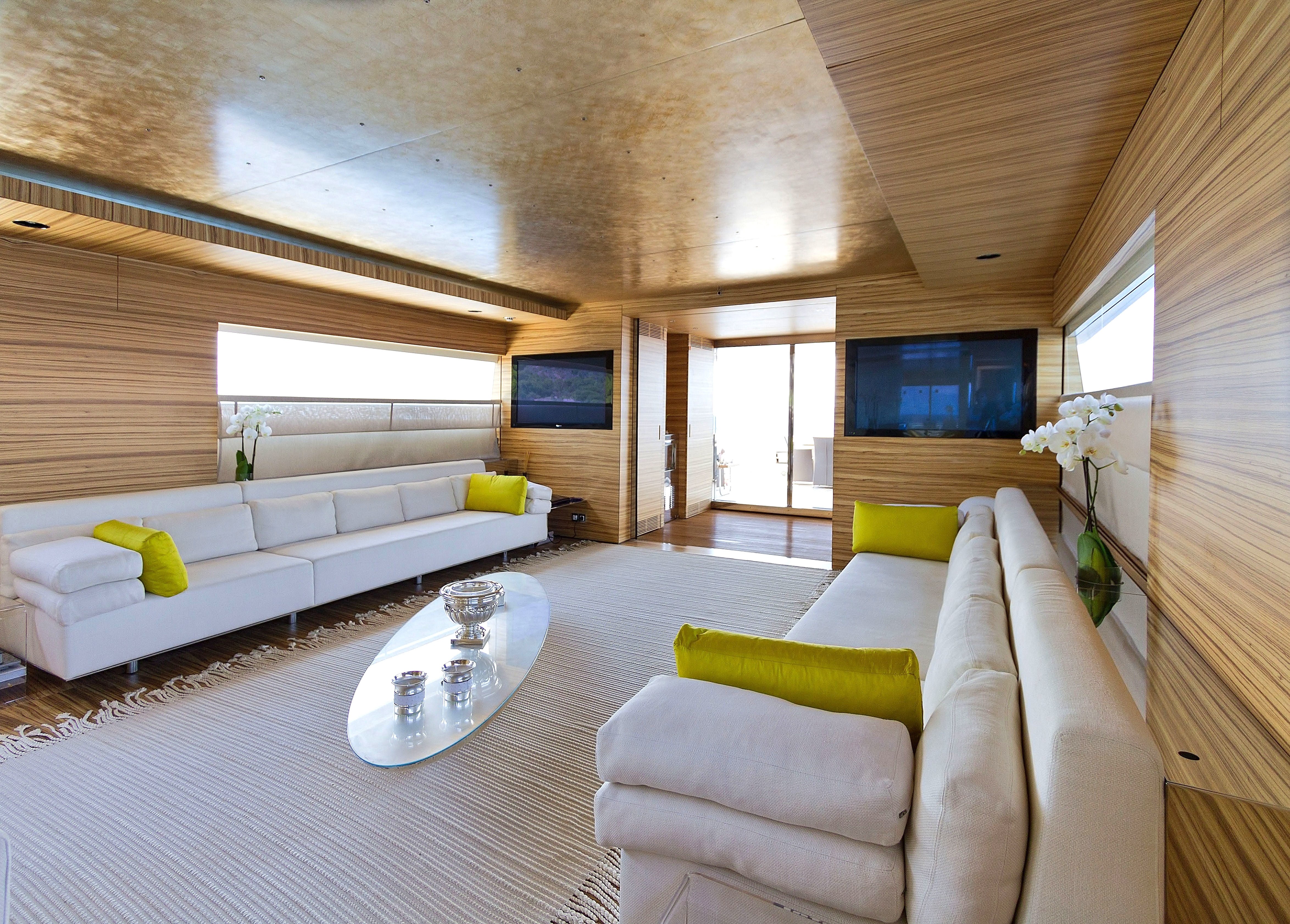[38m-Yacht-MABROUK]-1710-157.jpg
