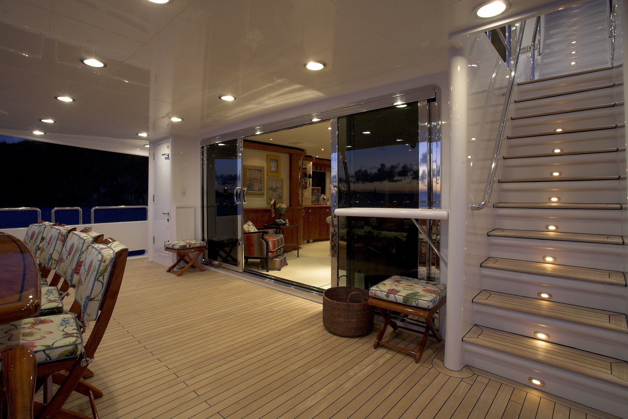 [38m-Yacht-NAMOH]-1483-169.jpg