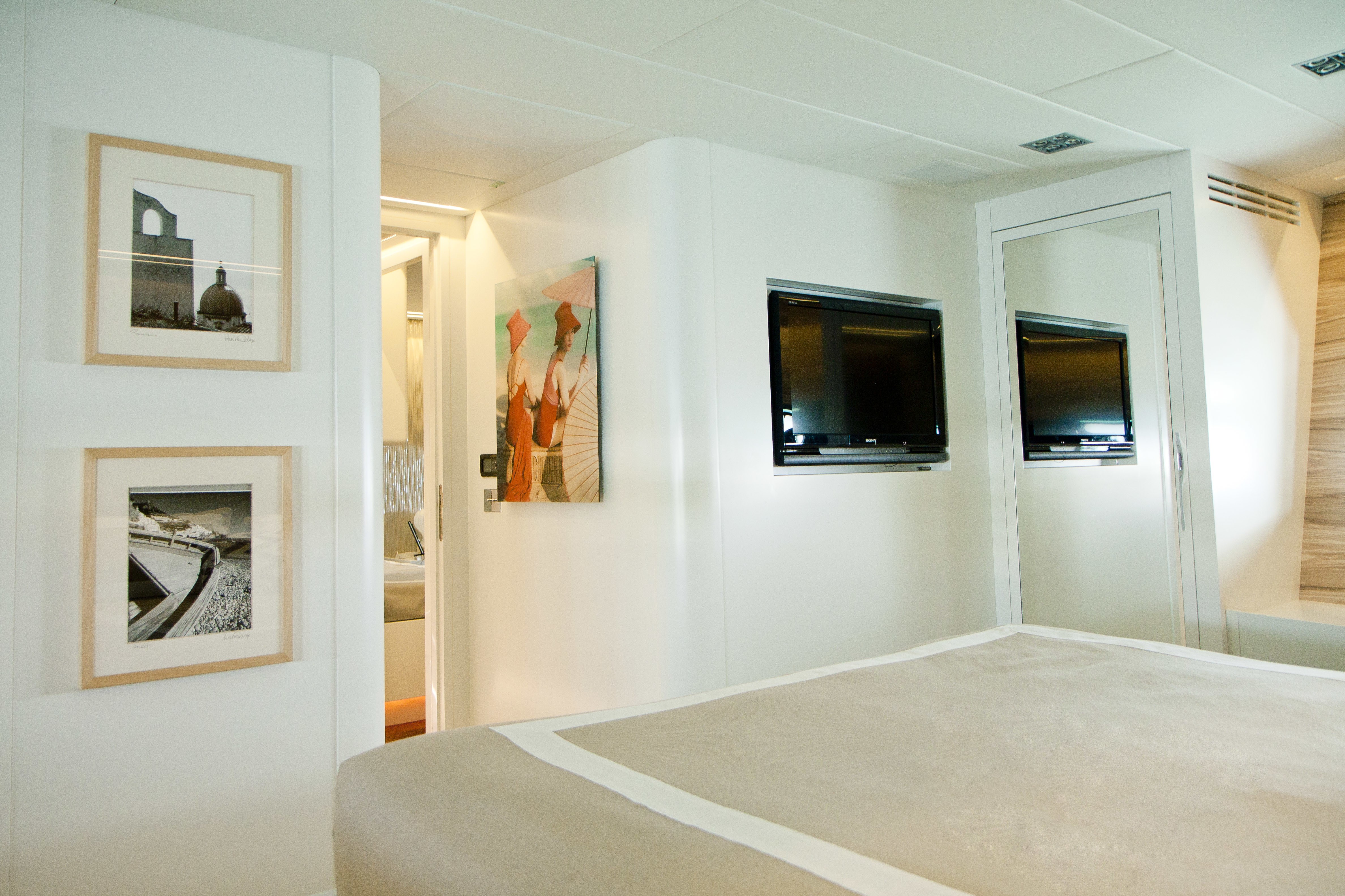 [39m-Yacht-BEACHOUSE]-1758-178.jpg
