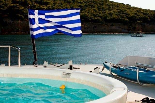 [39m-Yacht-ENDLESS-SUMMER]-1619-168.jpg