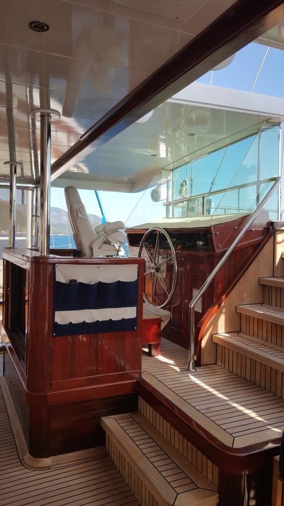 [39m-Yacht-SEA-DREAM]-10014-162.jpg