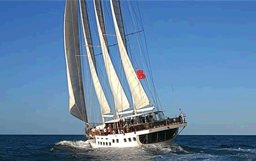 [39m-Yacht-SOUTHERN-CLOUD]-1517-162.jpg