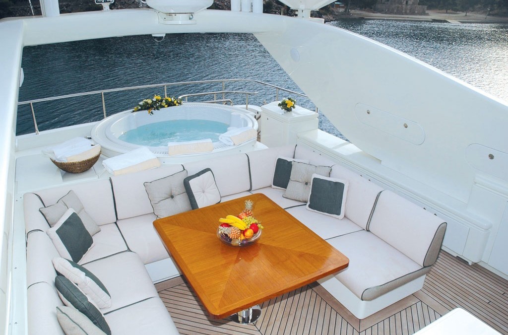 [40m-Yacht-ALFA-XII]-1494-25.jpg