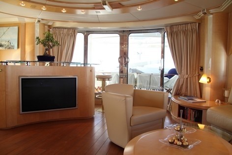 [40m-Yacht-BLUE-BREEZE]-1189-170.jpg