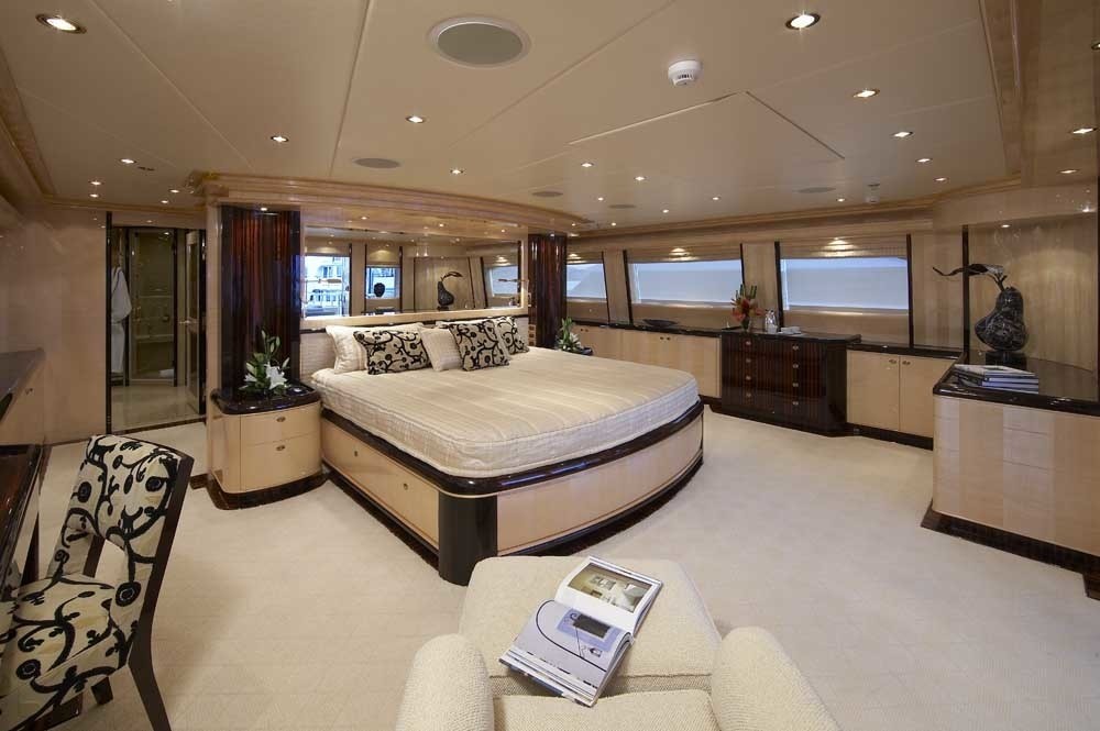 [40m-Yacht-LADY-LEILA]-1687-112.jpg