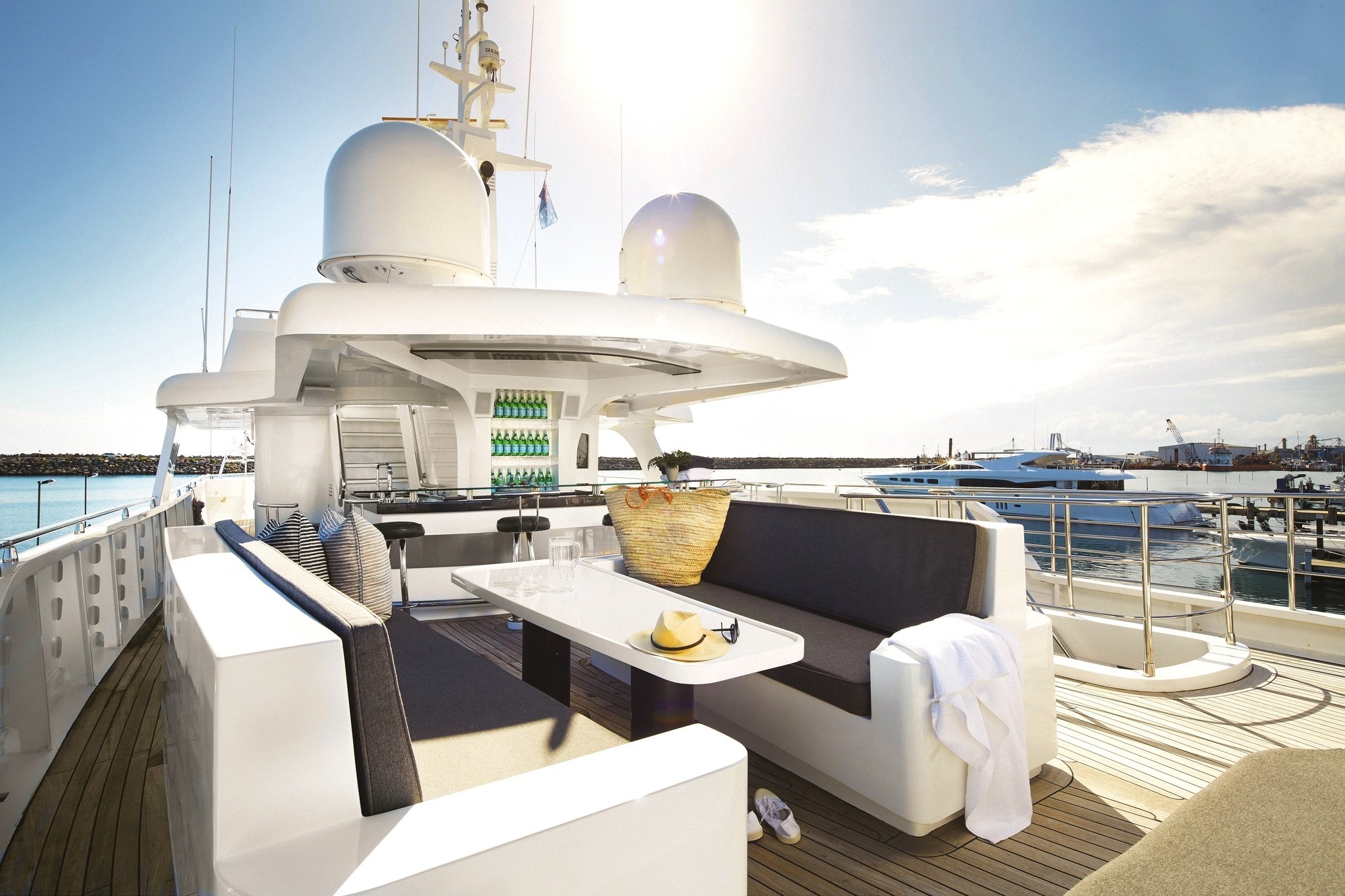 [42m-Yacht-ANDA]-10003-160.jpg