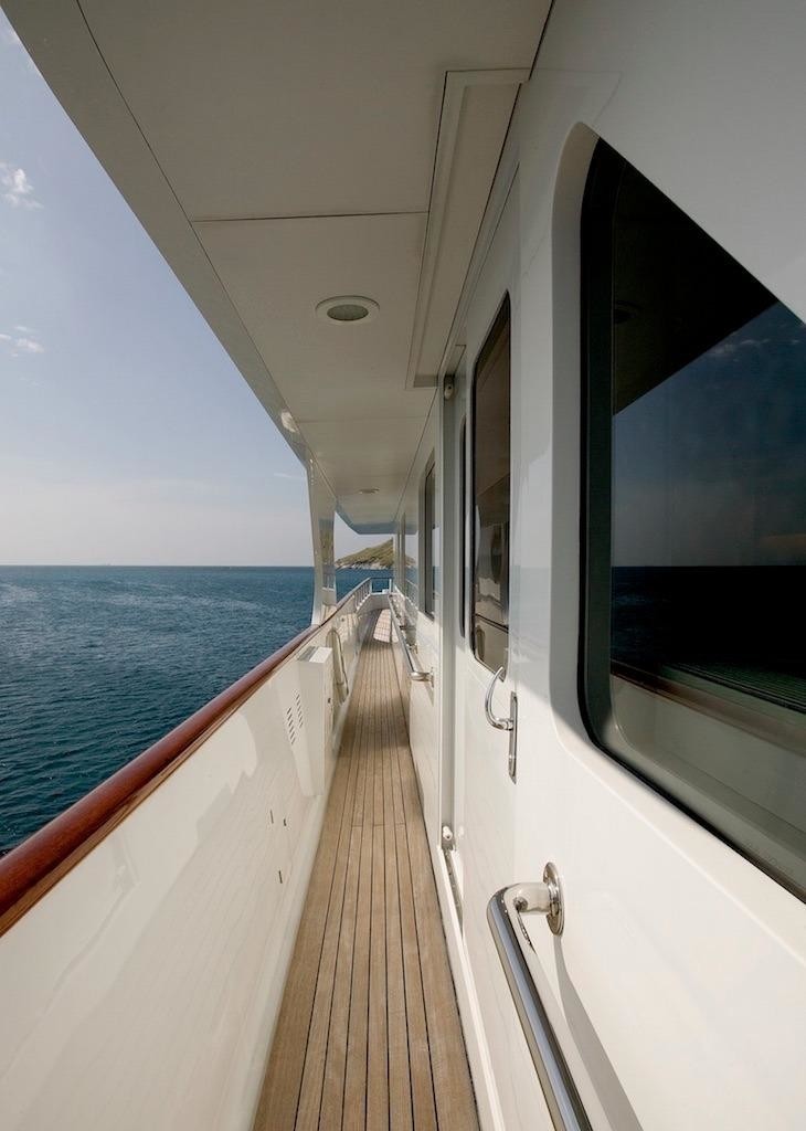 [42m-Yacht-MAVERICK-II]-1235-63.jpg