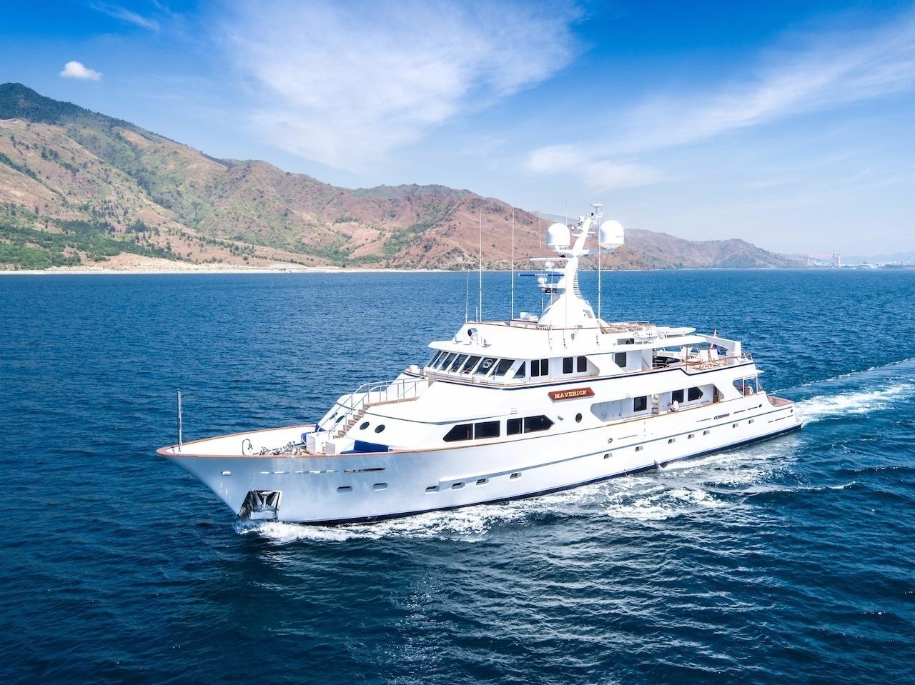 [42m-Yacht-MAVERICK-II]-1235-84.jpg