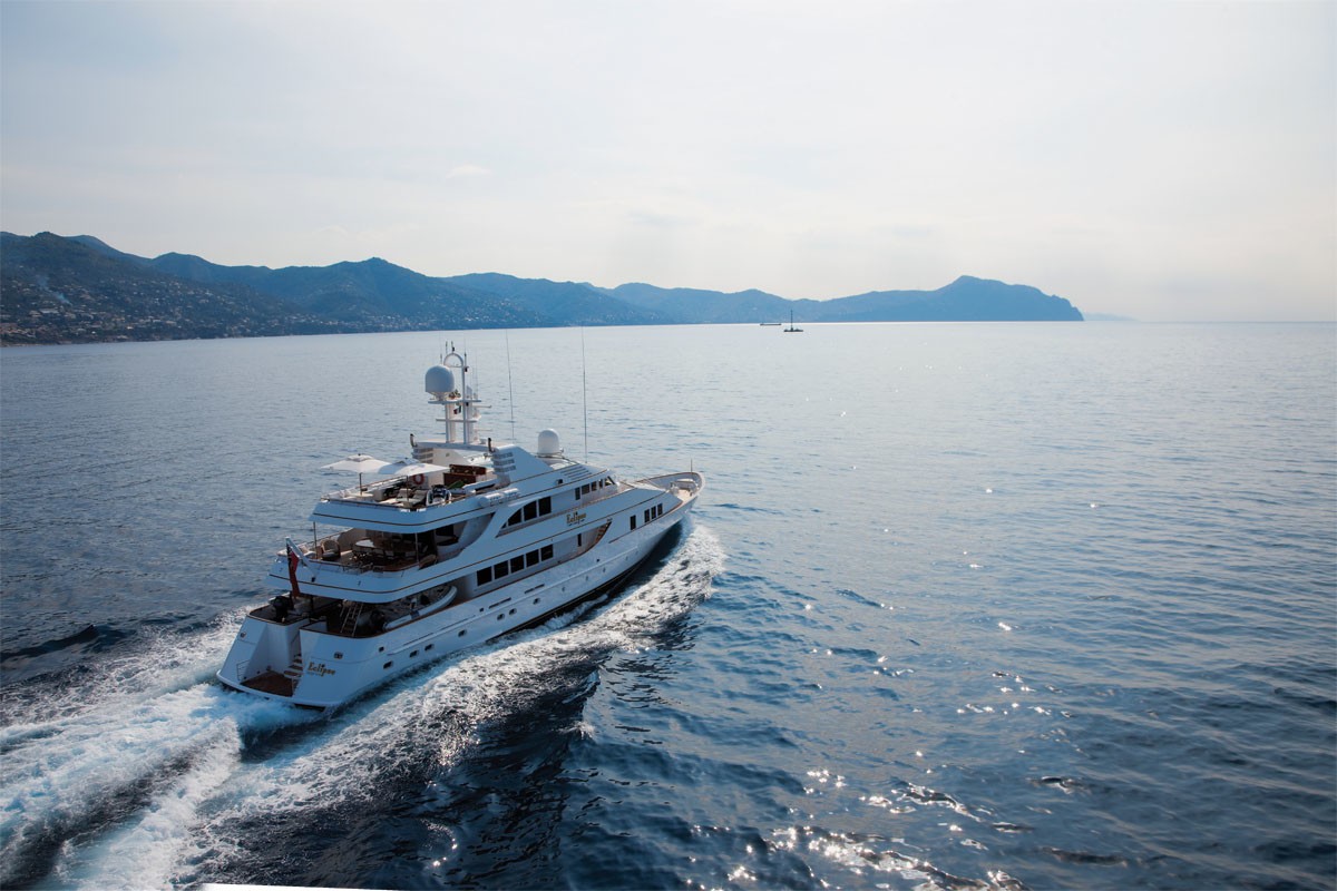 [43m-Yacht-ECLIPSE]-11794-94.jpg