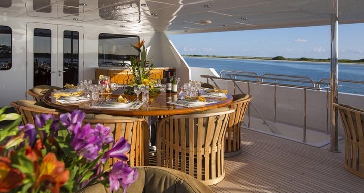 [44m-Yacht-I-LOVE-THIS-BOAT]-1448-127.jpg