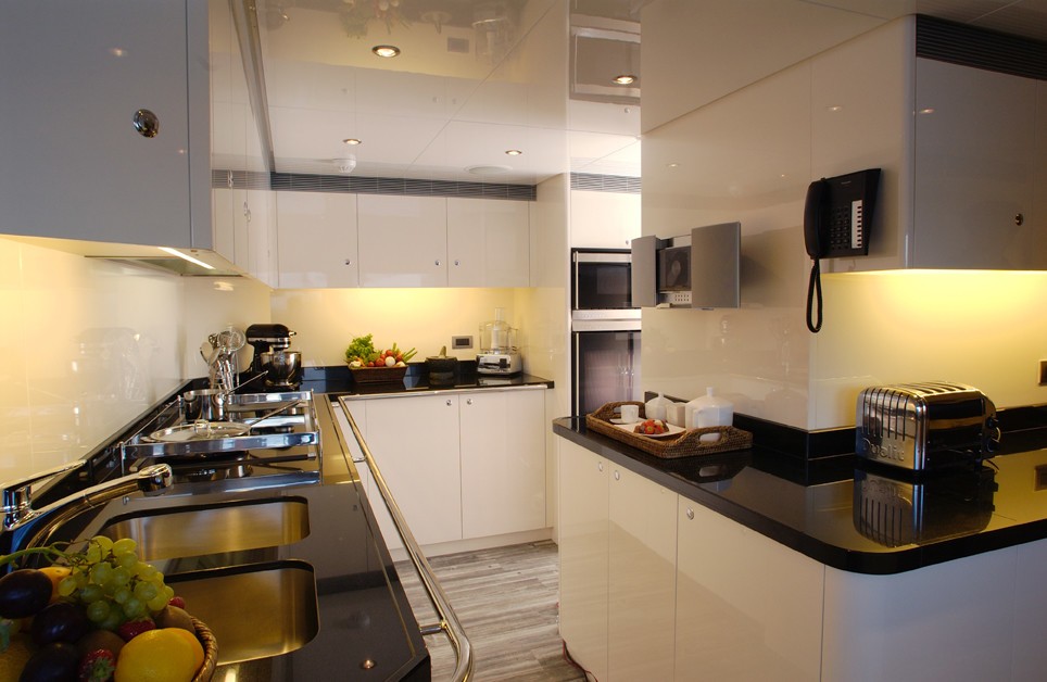 [44m-Yacht-KIJO]-10237-180.jpg