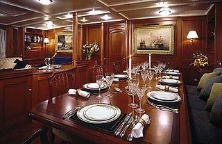 [44m-Yacht-MARICHA-III]-1736-22.jpg