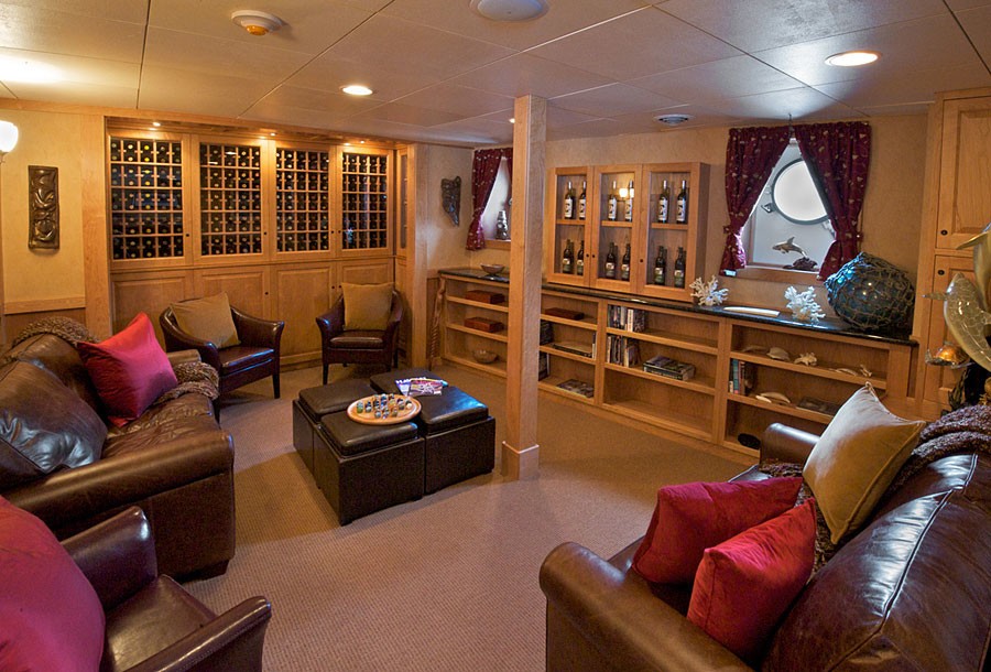 [44m-Yacht-SAFARI-EXPLORER]-1505-16.jpg