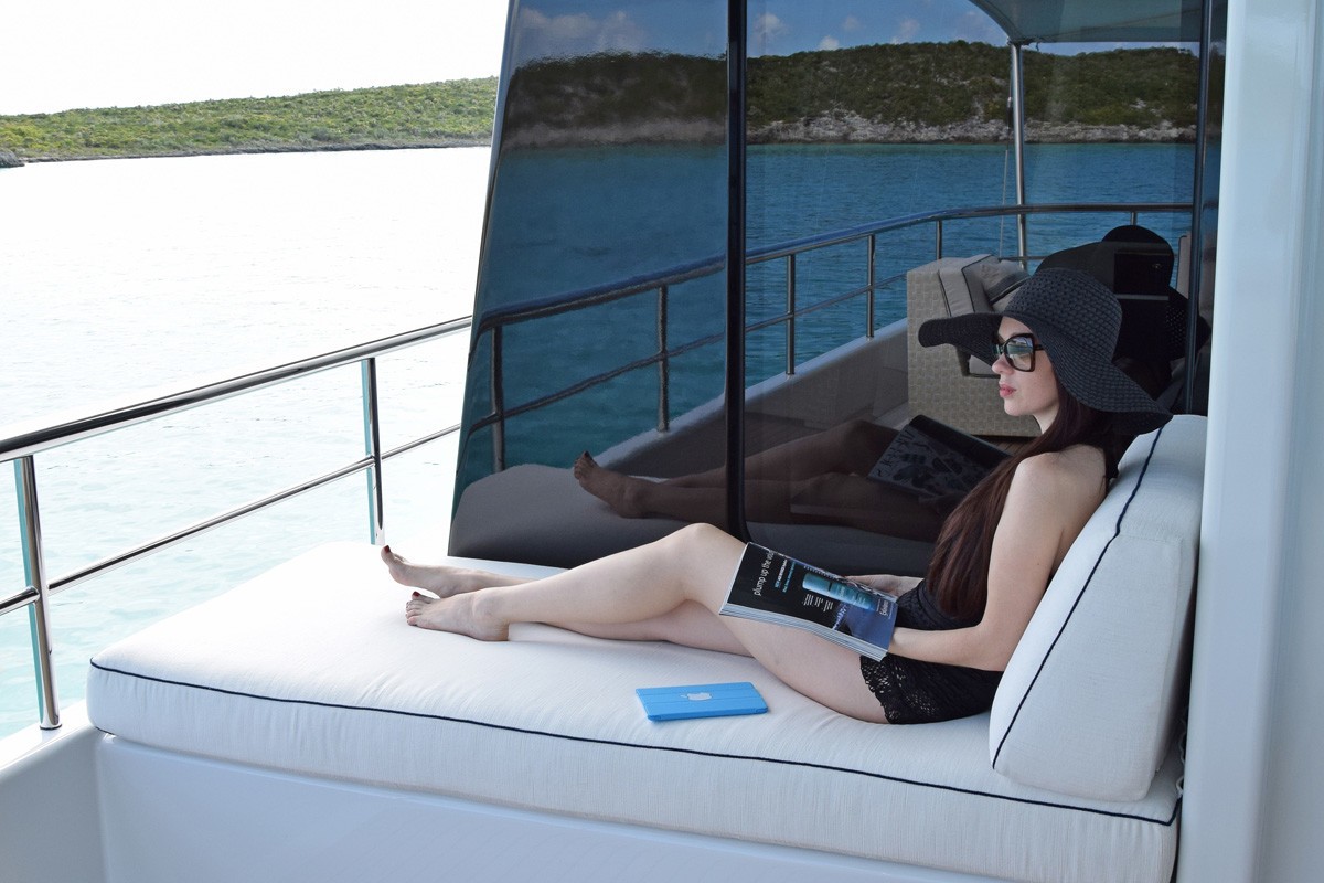 [45m-Yacht-BELLA-VITA]-12399-176.jpg