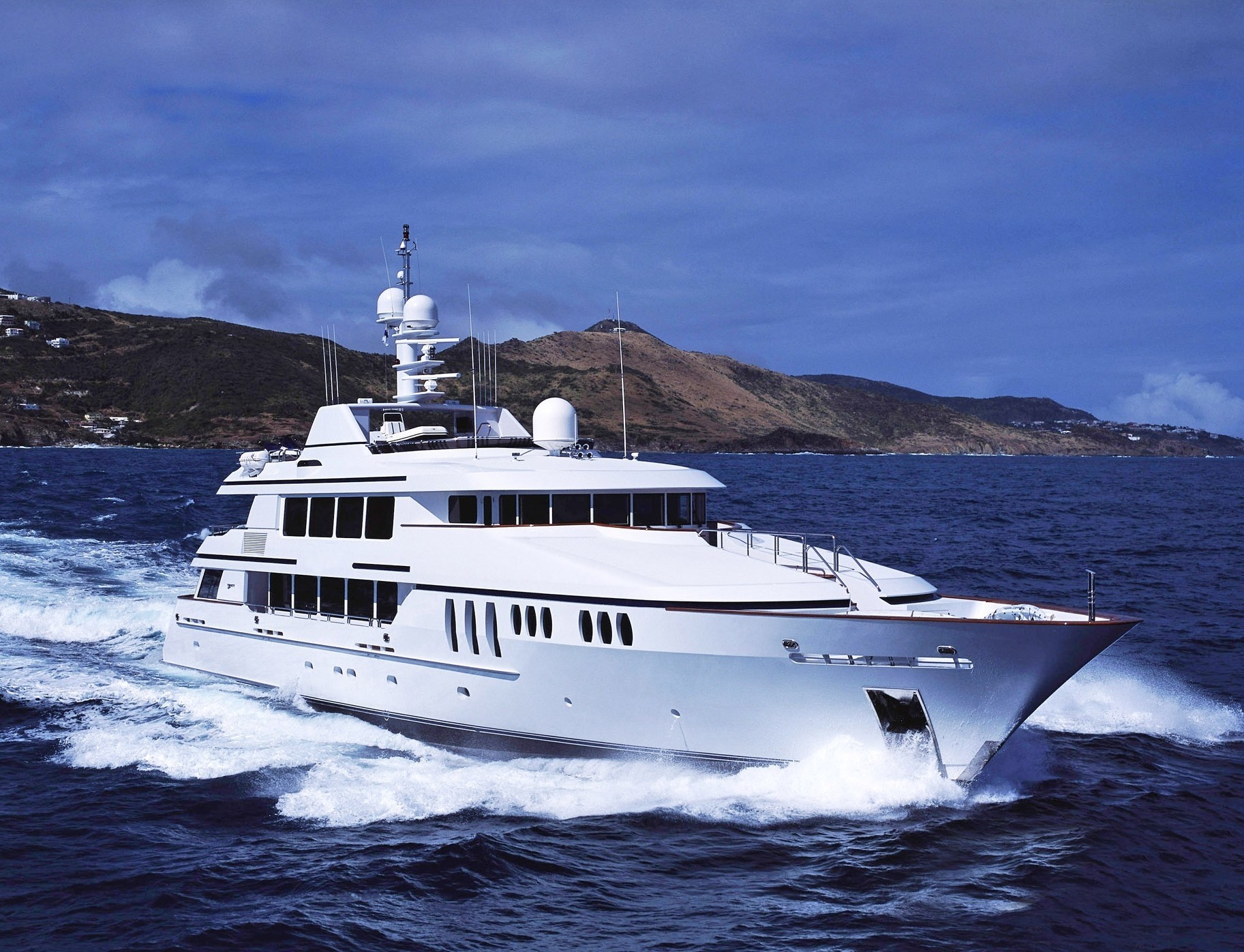 [45m-Yacht-CLAIRE]-1111-99.jpg