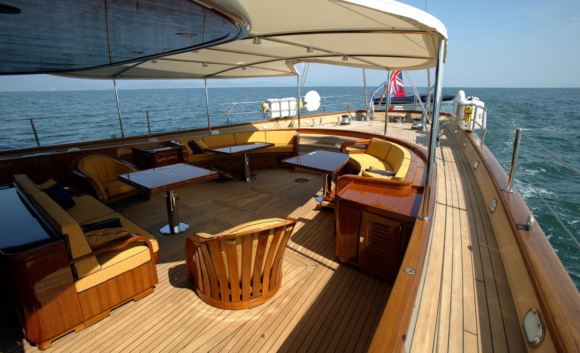 [47m-Yacht-ANDROMEDA-LA-DEA]-1104-82.jpg