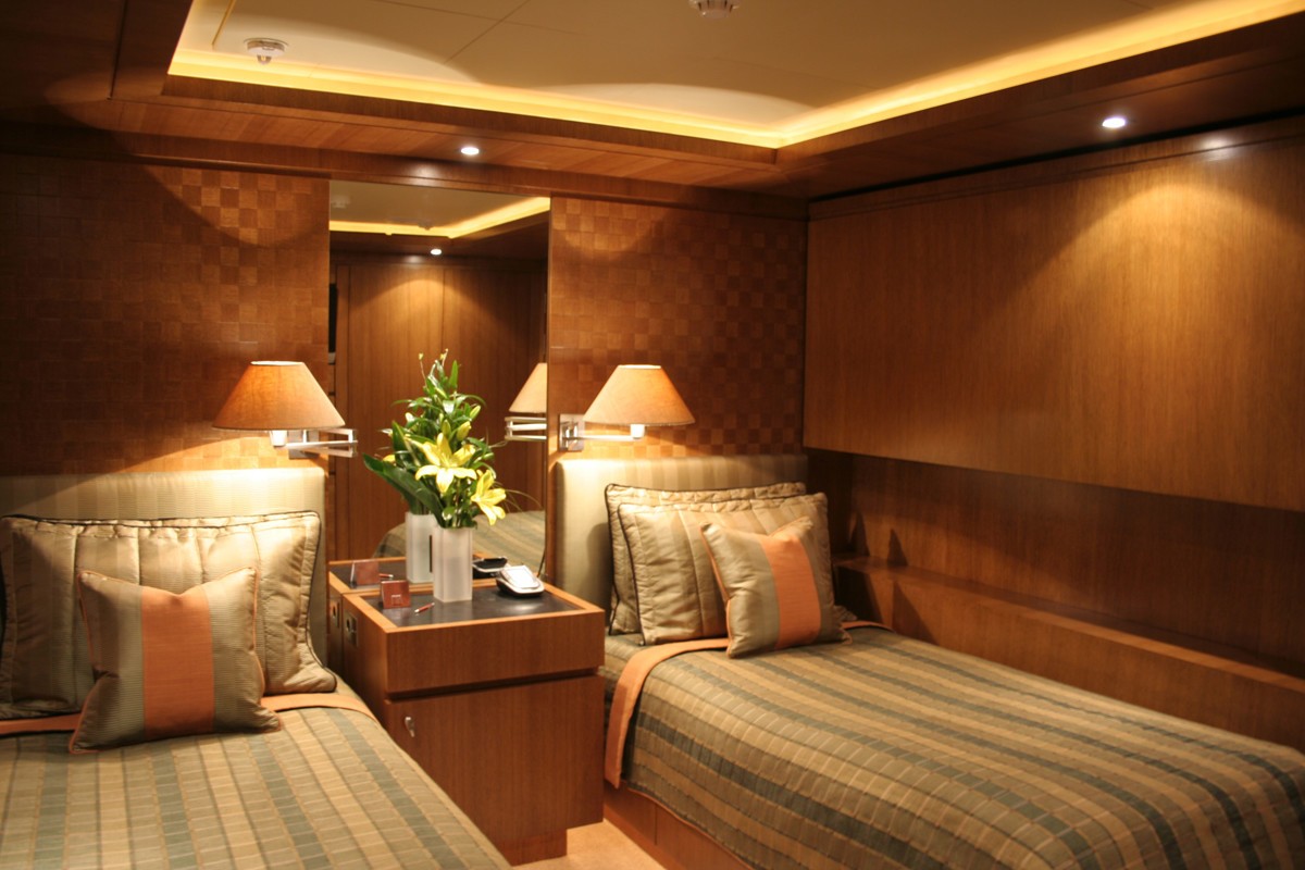 [47m-Yacht-LEDRA]-1226-101.jpg