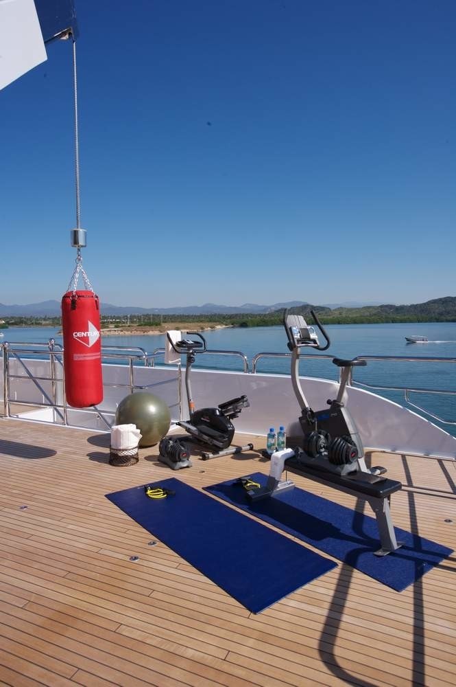 [47m-Yacht-NO-COMMENT]-1162-81.jpg