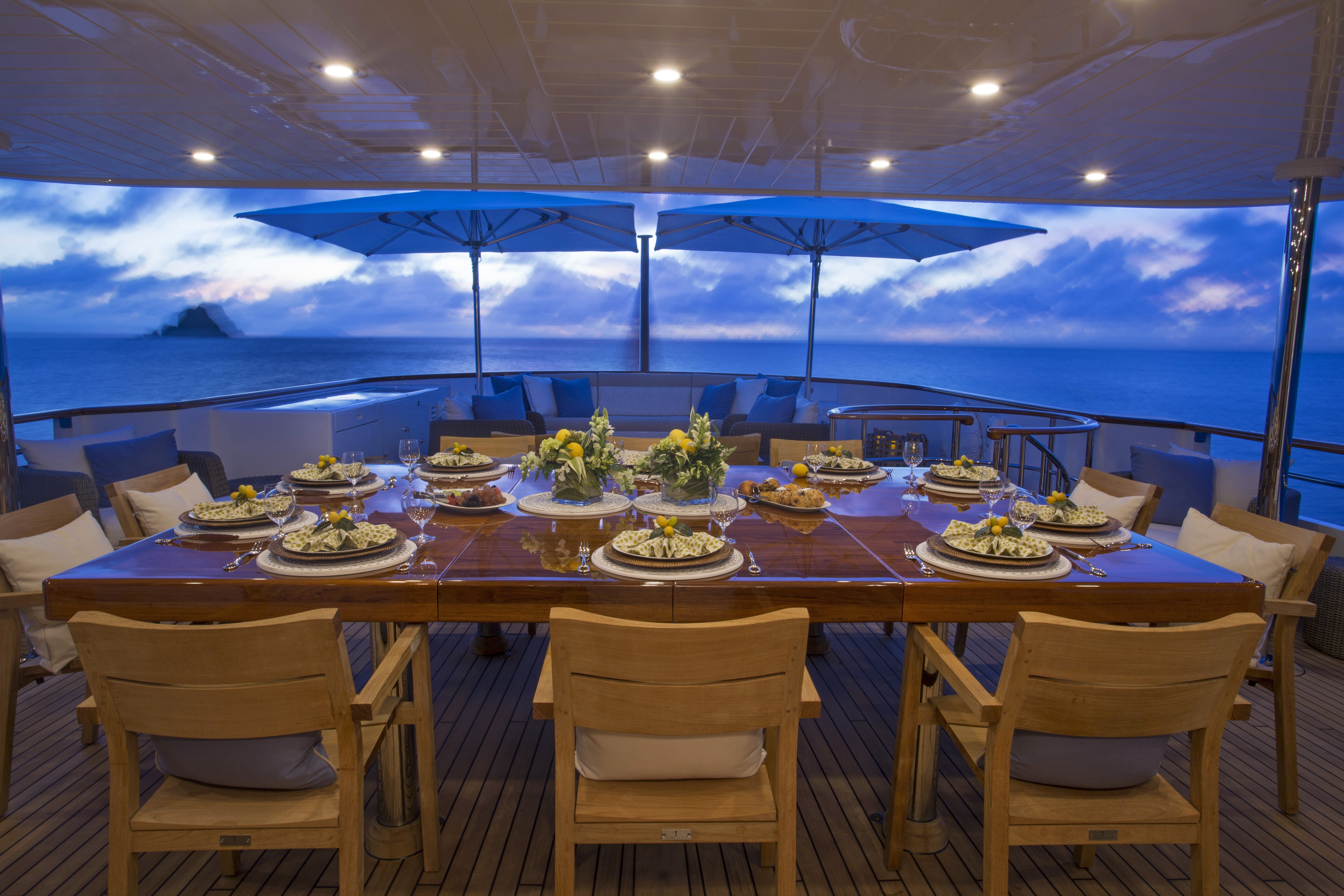 [49m-Yacht-BLU-470]-1461-50.jpg