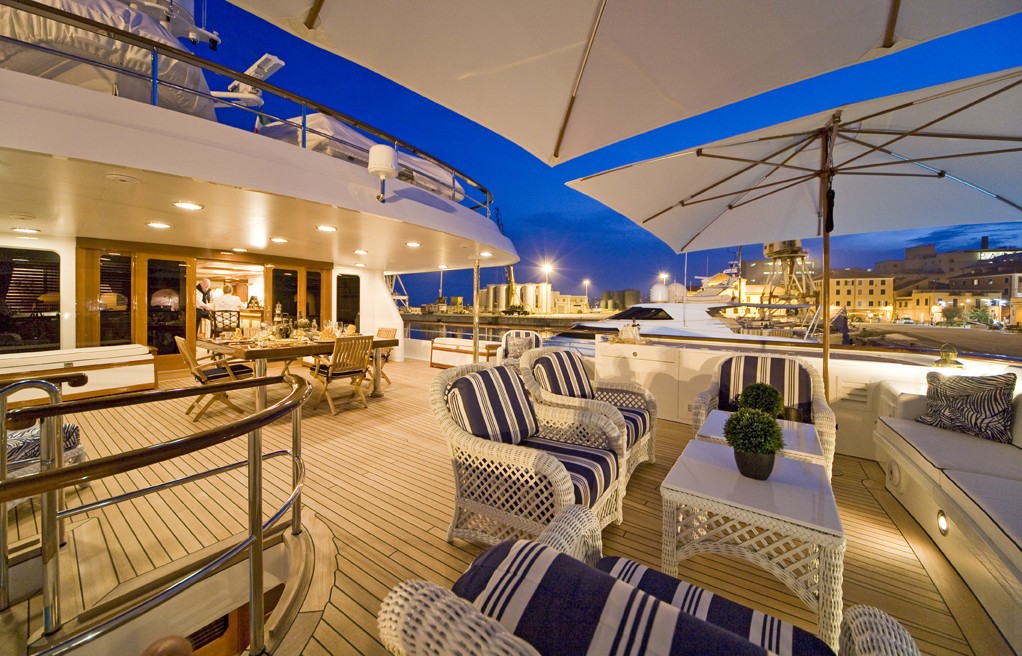 [49m-Yacht-BLU-470]-1461-55.jpg