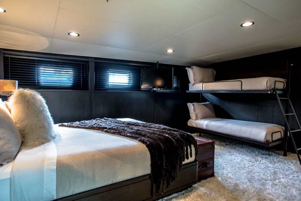 [49m-Yacht-PLAN-B]-10544-180.jpg
