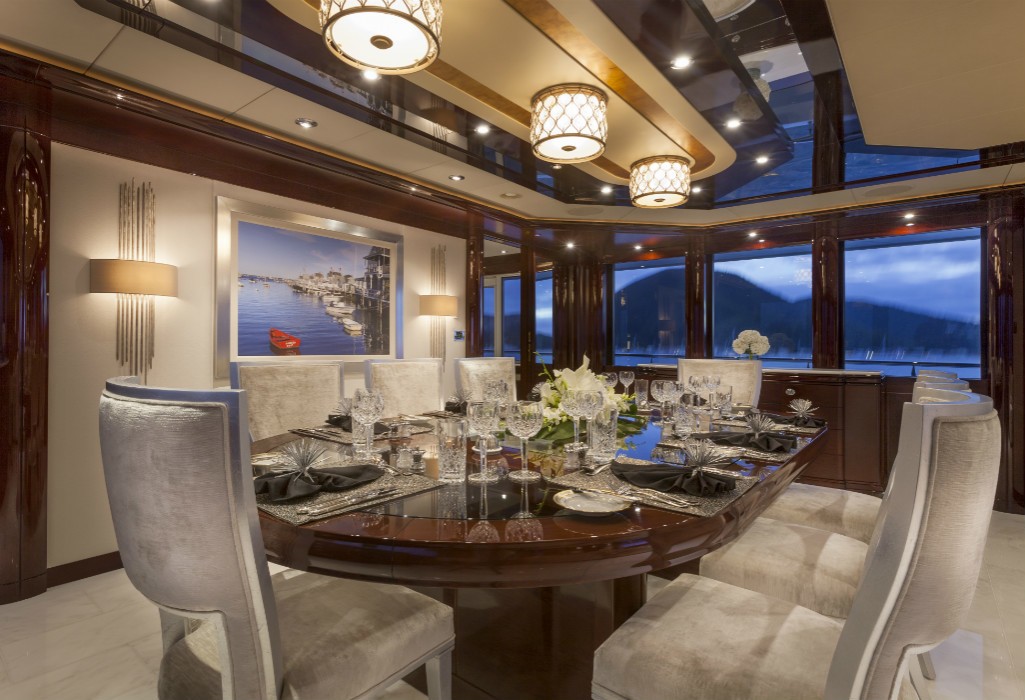 [49m-Yacht-TRENDING]-10486-106.jpg